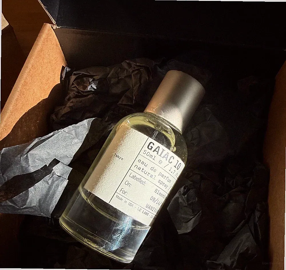 Le Labo Gaiac 10 50 mL / 1.7 oz Unisex Eau de Parfum Tokyo Exclusive + Freebies